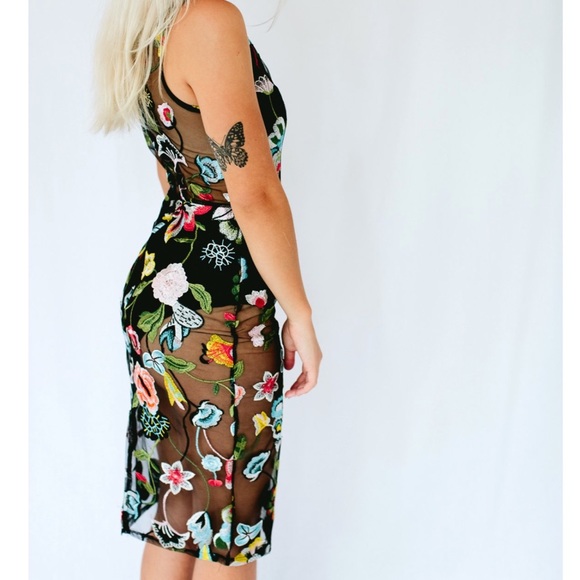 Sheer Floral Bodysuit Dress - Picture 2 of 7